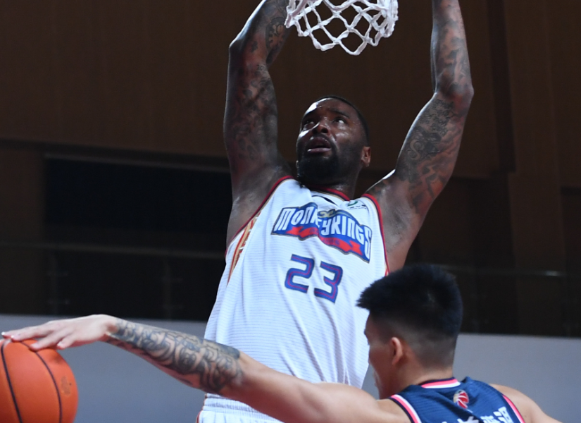  利物浦旧将反戈一击，助弱旅爆冷终结豪门不败  